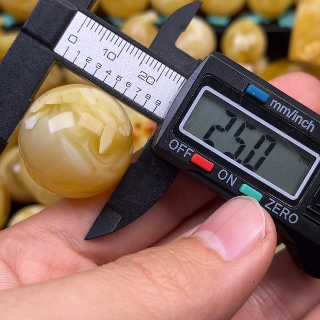 蜜蜡珠宝奇石未镶嵌了*