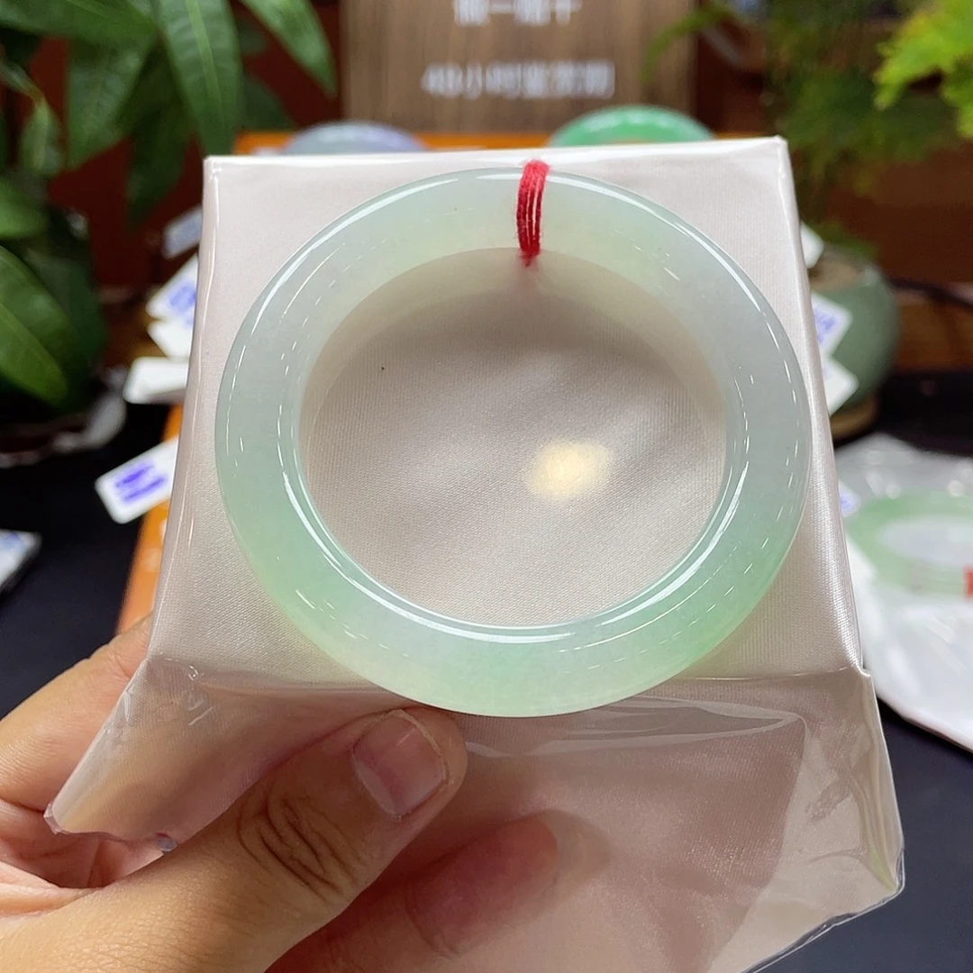 未镶嵌手镯翡翠48 号链接