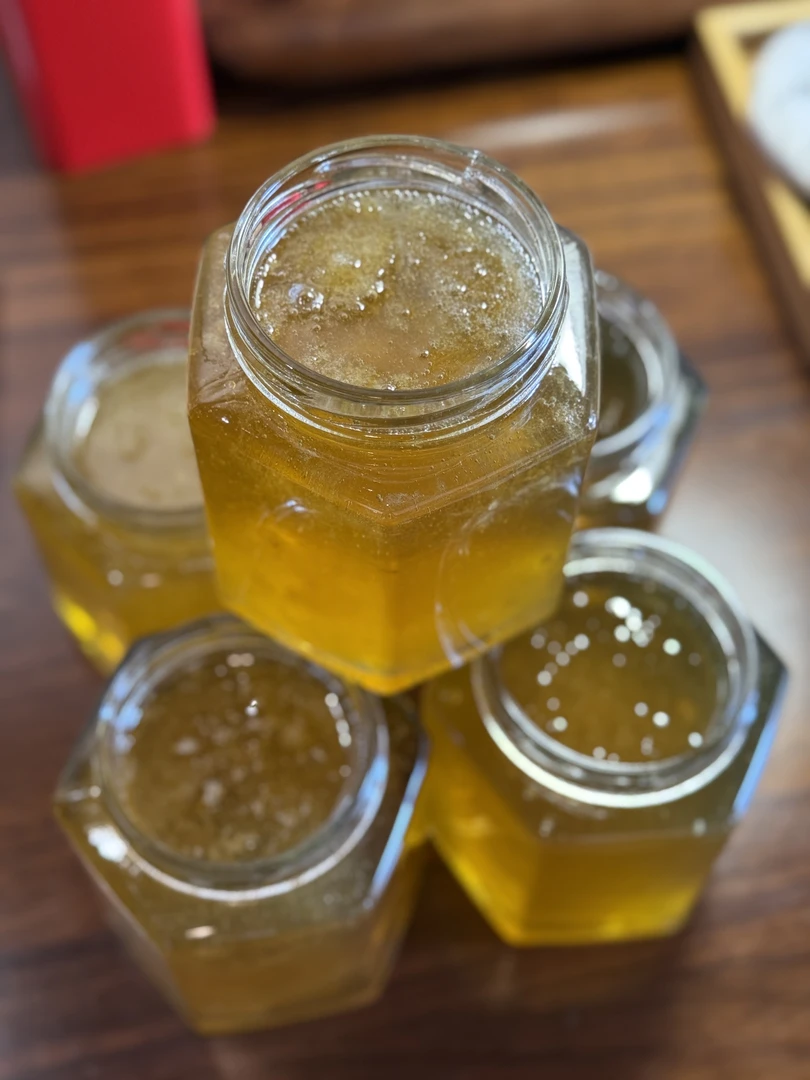 曼松王子山纯天然野生百花蜜春蜜