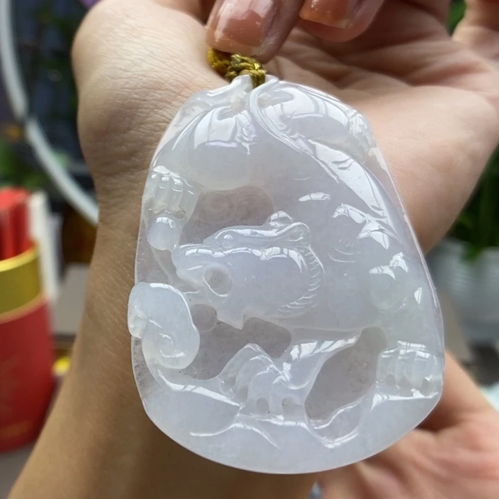 翡翠未镶嵌颈饰吊坠48