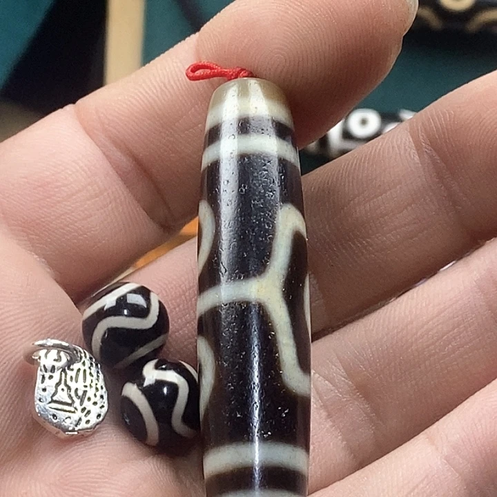 玛瑙/玉髓颈饰合金