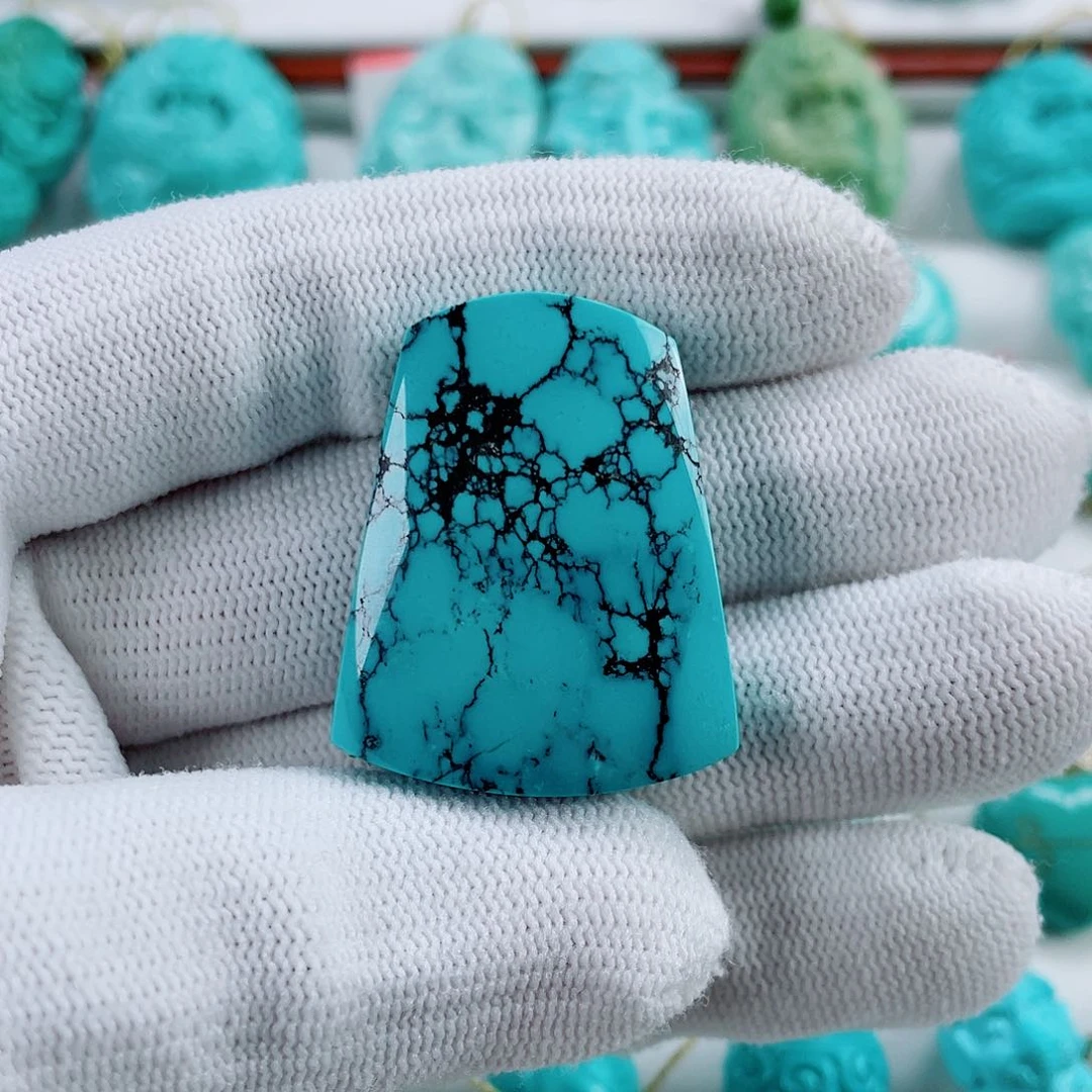 绿松石未镶嵌车挂