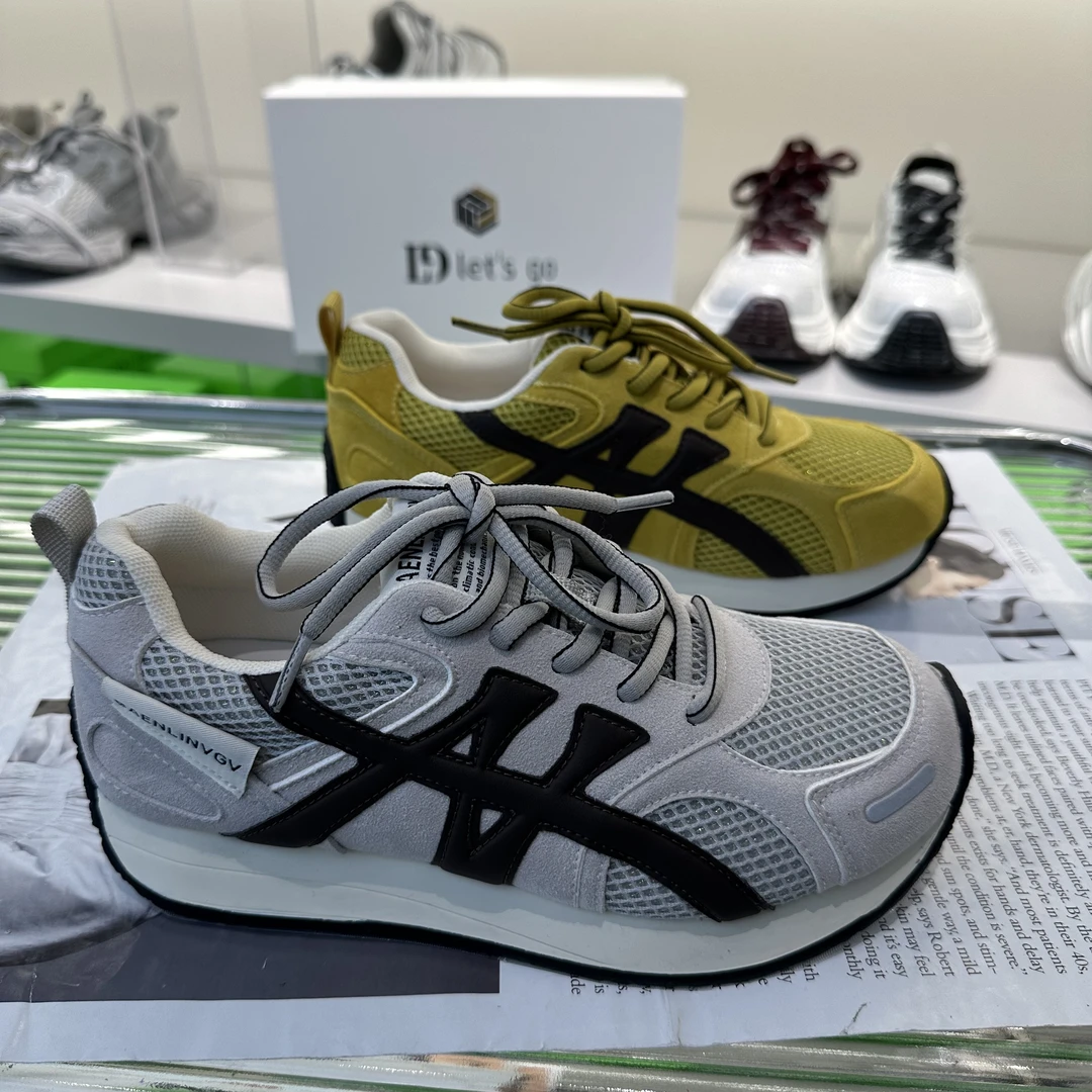 阿甘鞋女真皮拼色运动鞋2025春新款简约百搭轻便软底休闲鞋