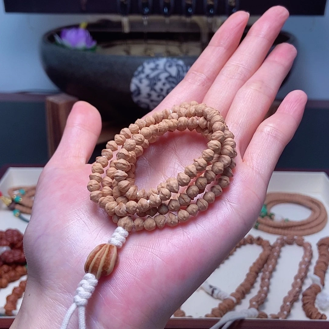 柏香籽/百香籽吊坠175.5