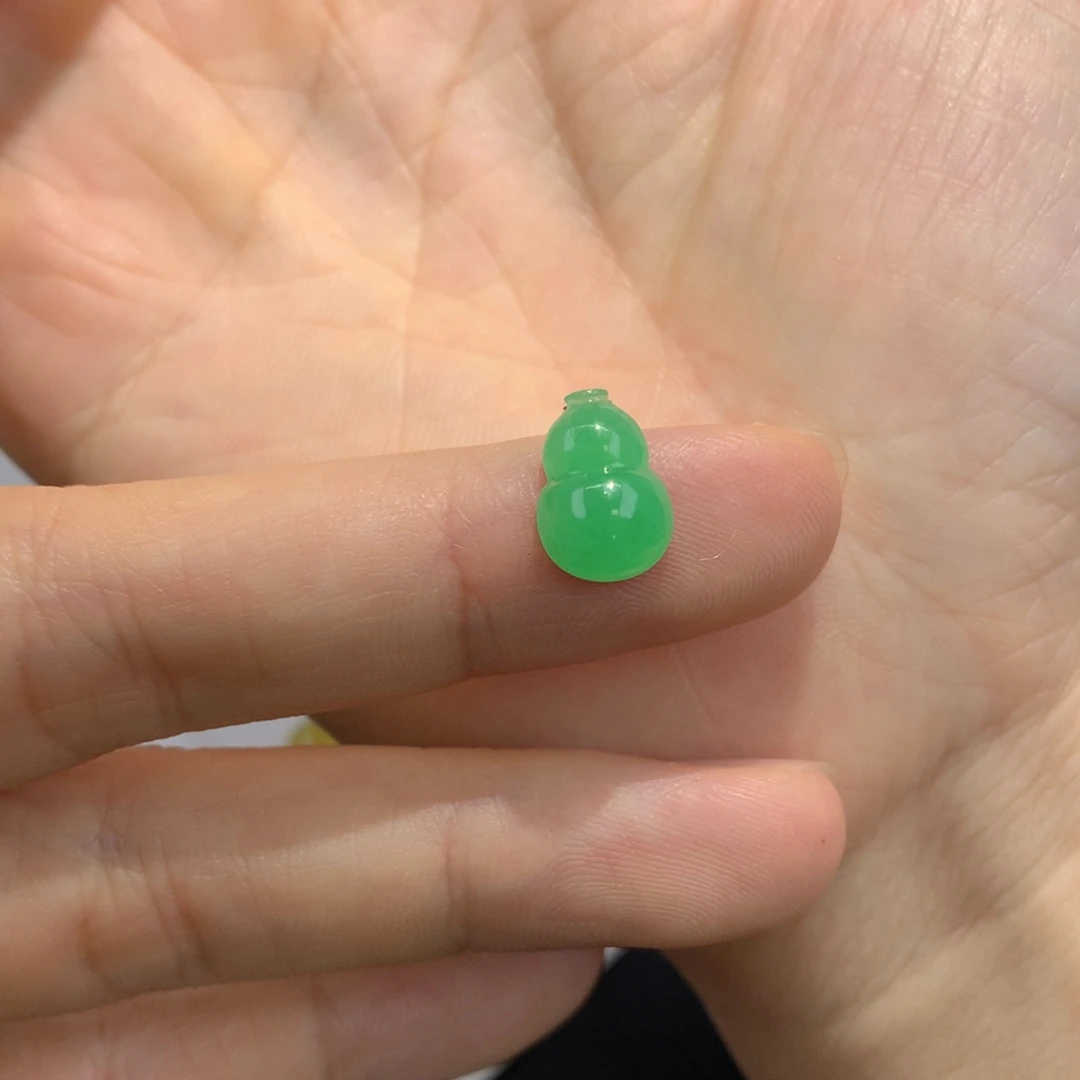 翡翠裸石翡翠葫芦