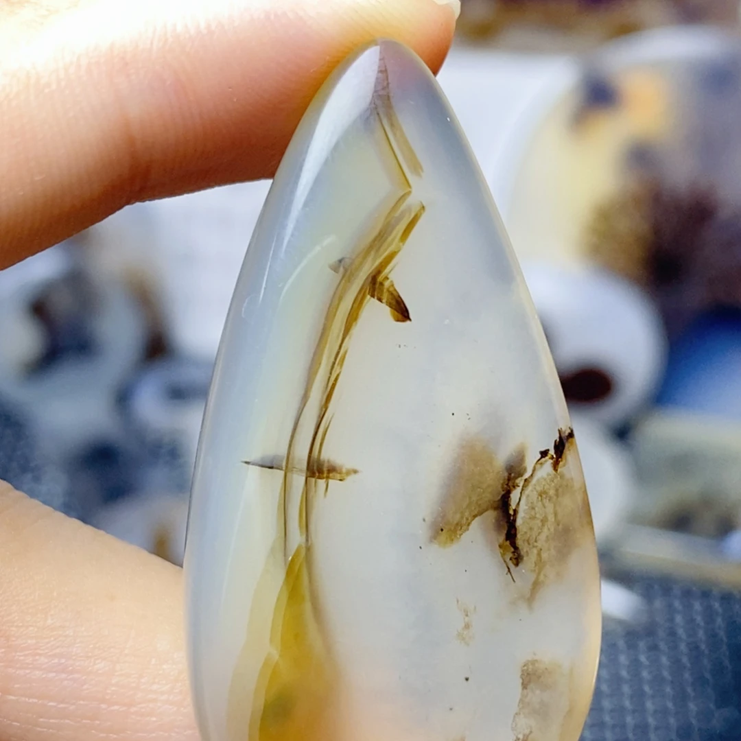 玛瑙/玉髓未镶嵌珠宝奇石