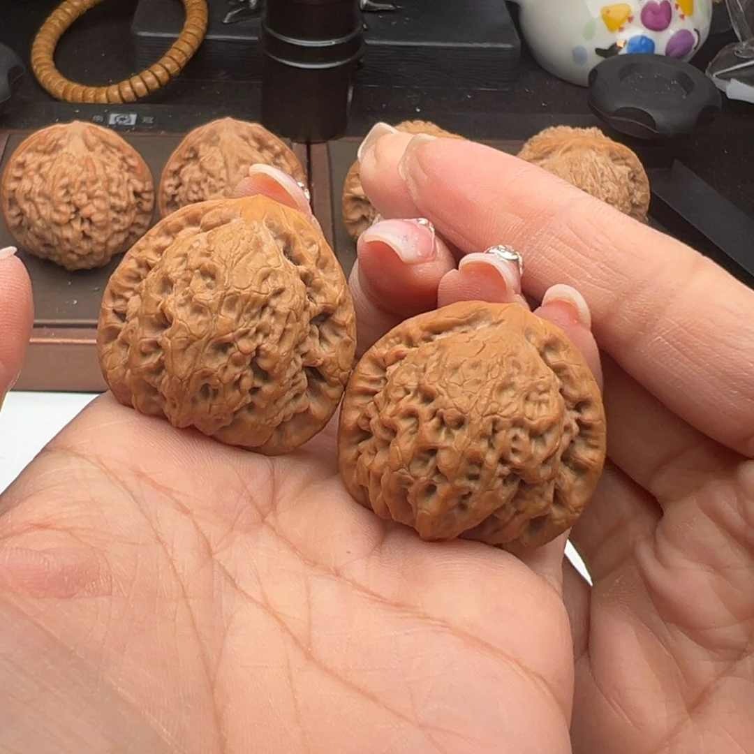 文玩核桃把件金公子36