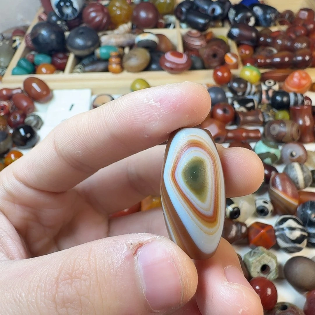 玛瑙/玉髓未镶嵌纯天然玛瑙珠子