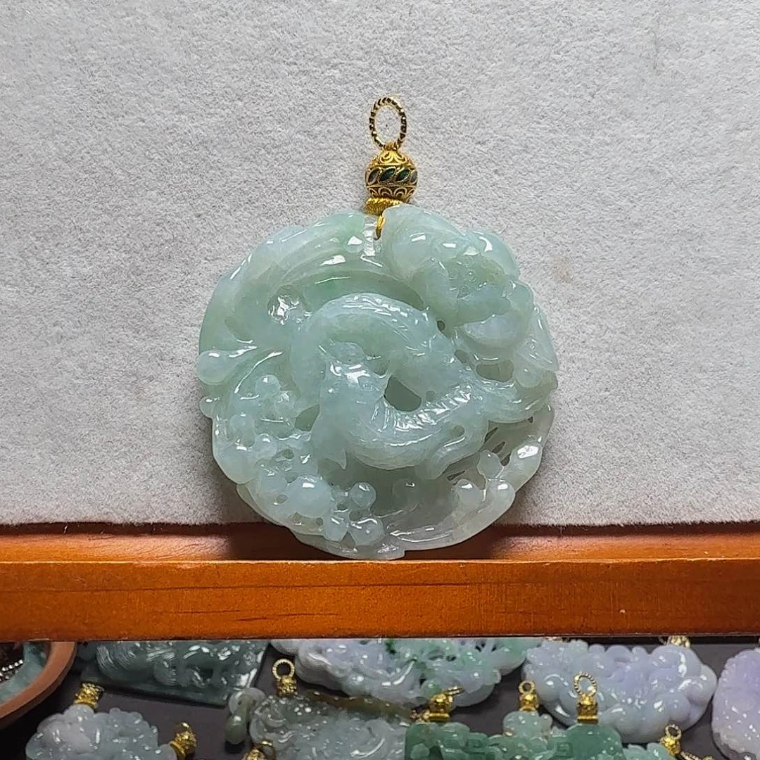 吊坠(赠链)未镶嵌翡翠
