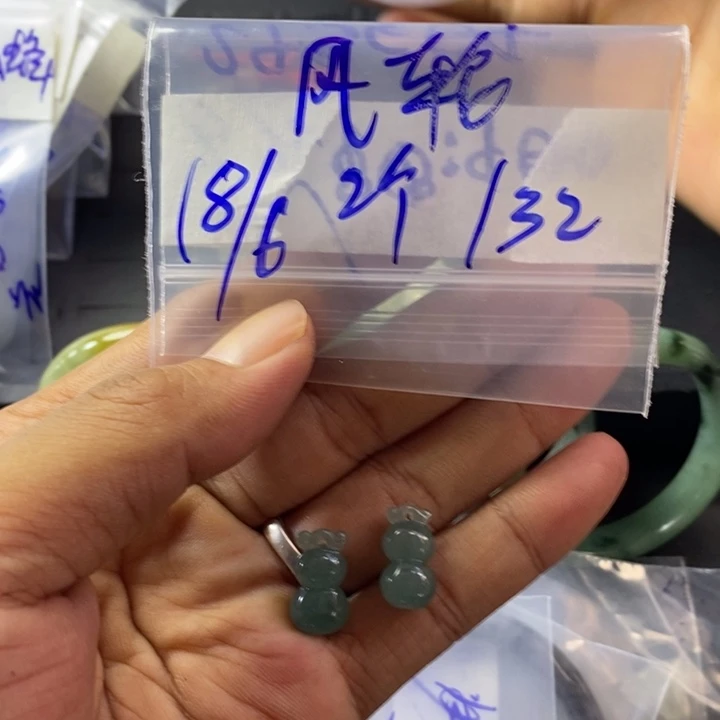 风***库定制翡翠未镶嵌缅甸天然A货翡翠