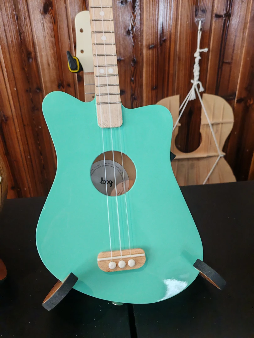 三弦琴半它小吉他尤克里里