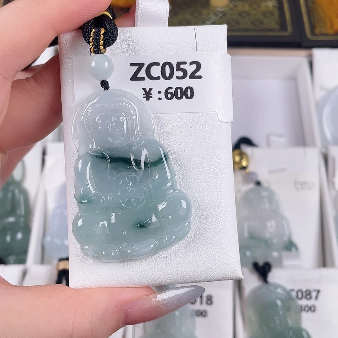 翡翠未镶嵌颈饰zc052