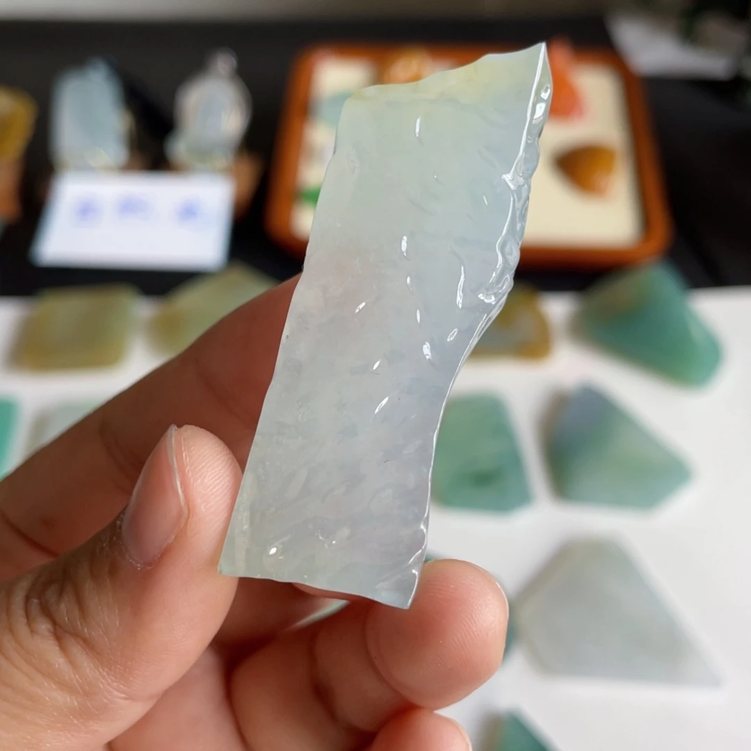 定制翡翠未镶嵌包工