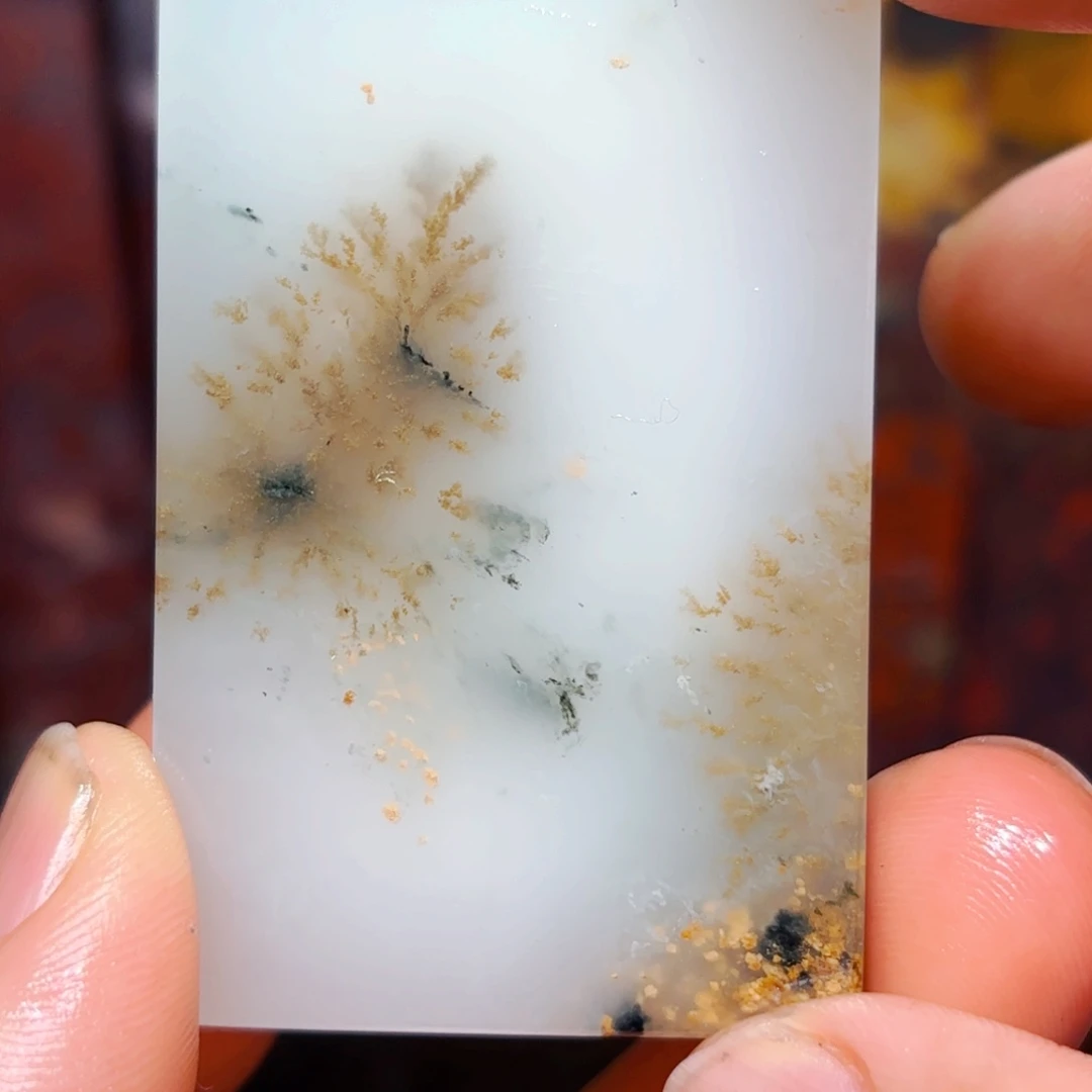 石材桂林鸡血玉上郎料