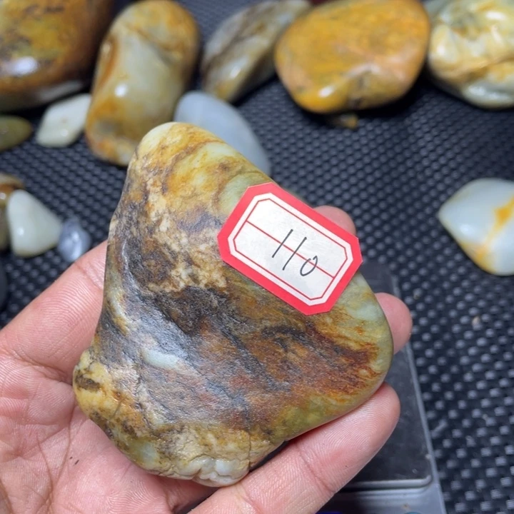 颈饰未镶嵌和田玉110