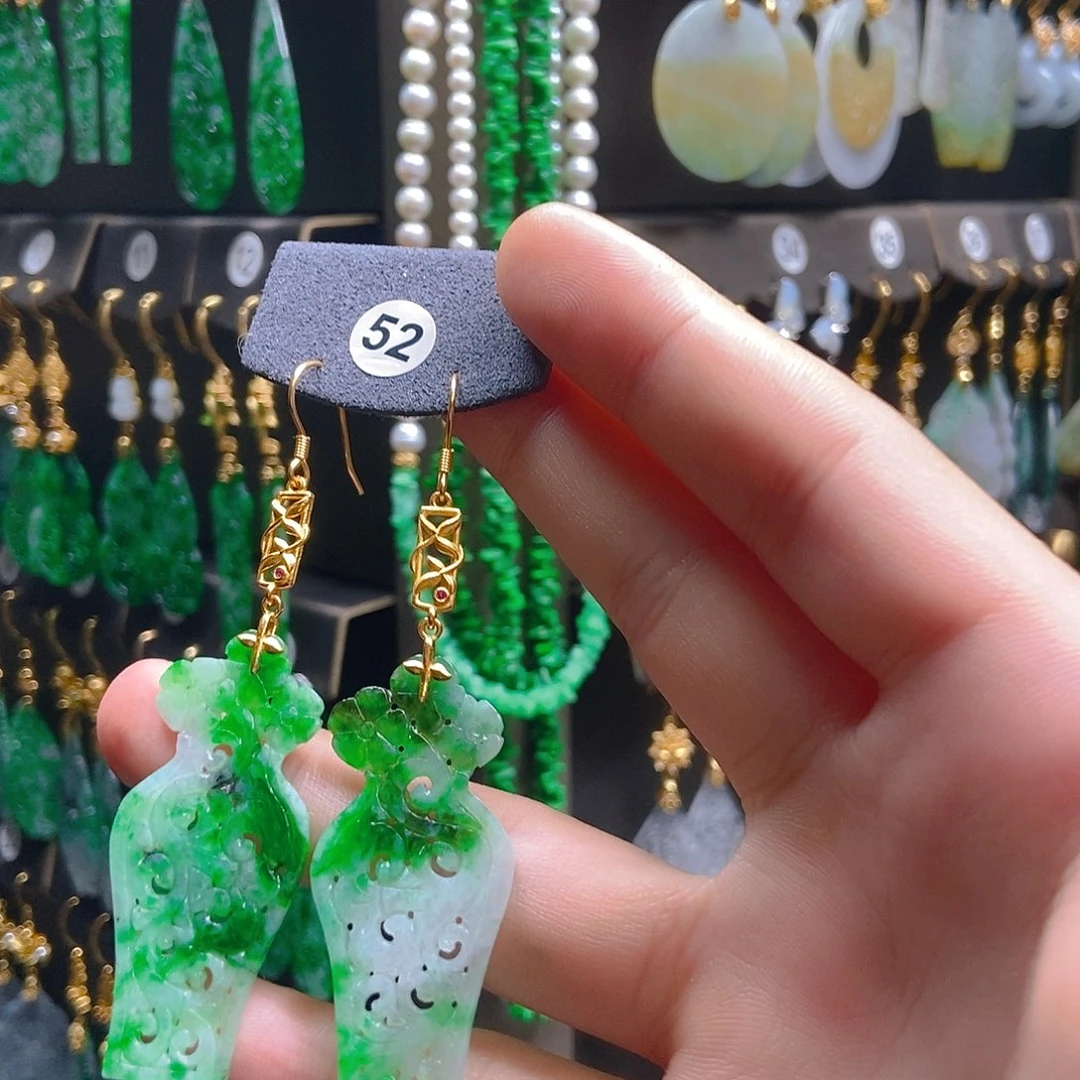 翡翠未镶嵌耳饰翡翠