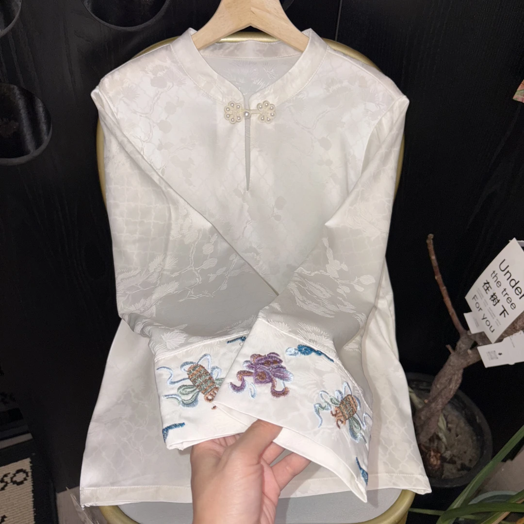 “蝴蝶扣” 刺绣衬衫 新中式国风提花女士百搭立领刺绣打底衫
