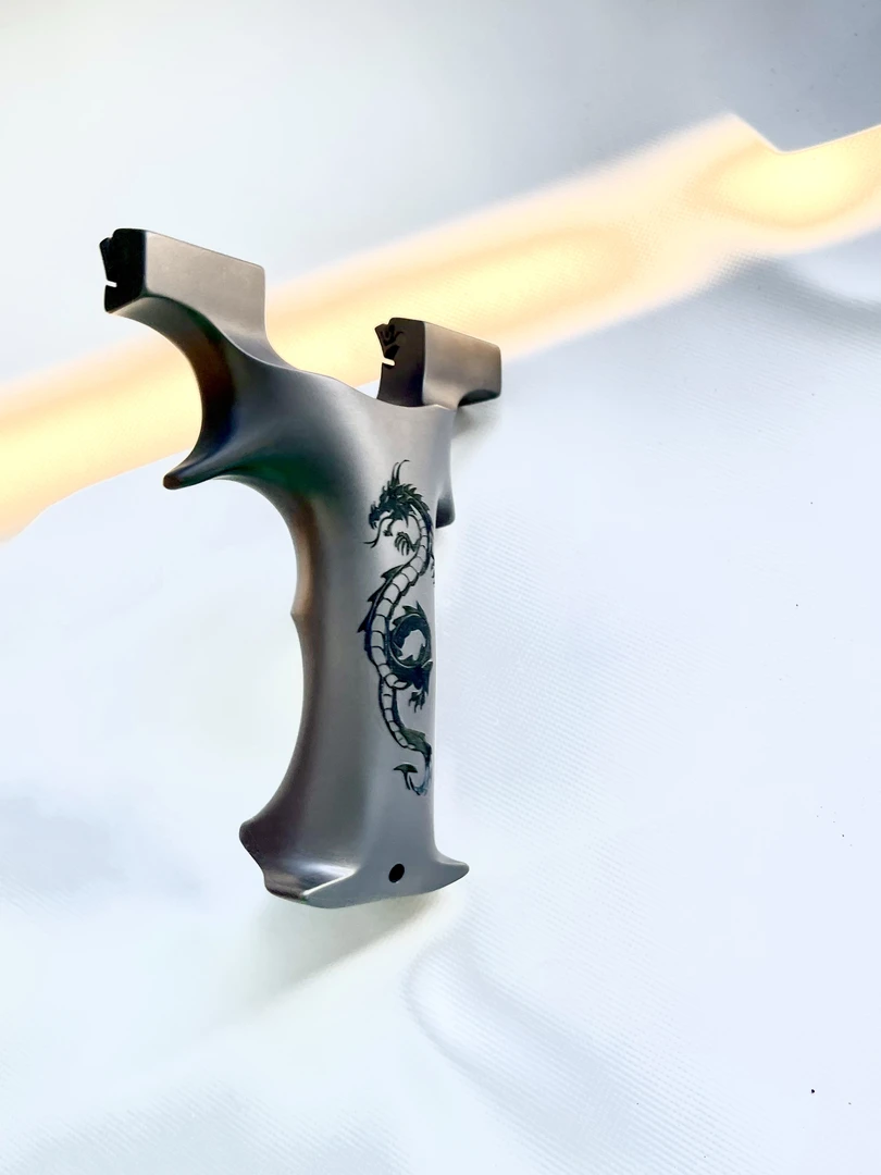 新品钛合金手工雕刻弓门型号9025