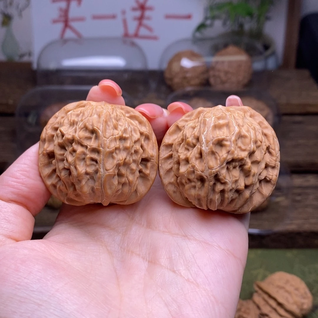 文玩核桃吊坠全品41尺山地无药磨盘18271