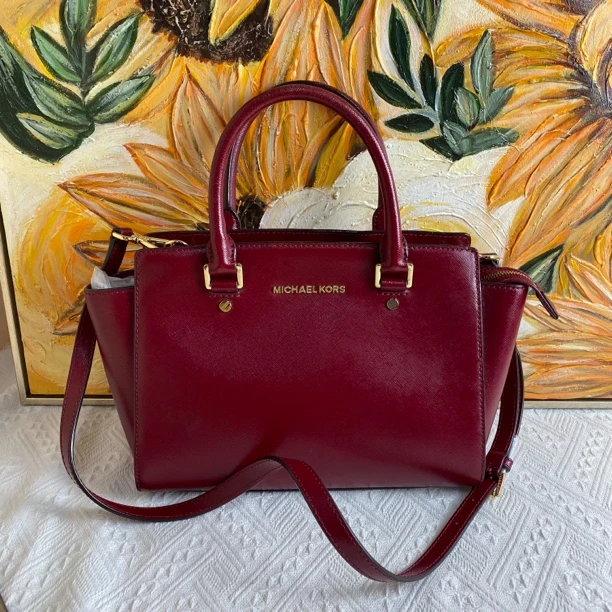 95新 MICHAELKORS/迈克高仕 20500 斜挎包