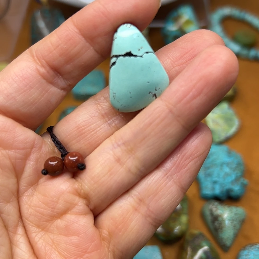 牛***饼玛瑙/玉髓未镶嵌吊坠