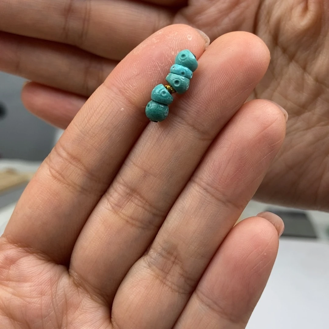 未镶嵌绿松石珠宝奇石