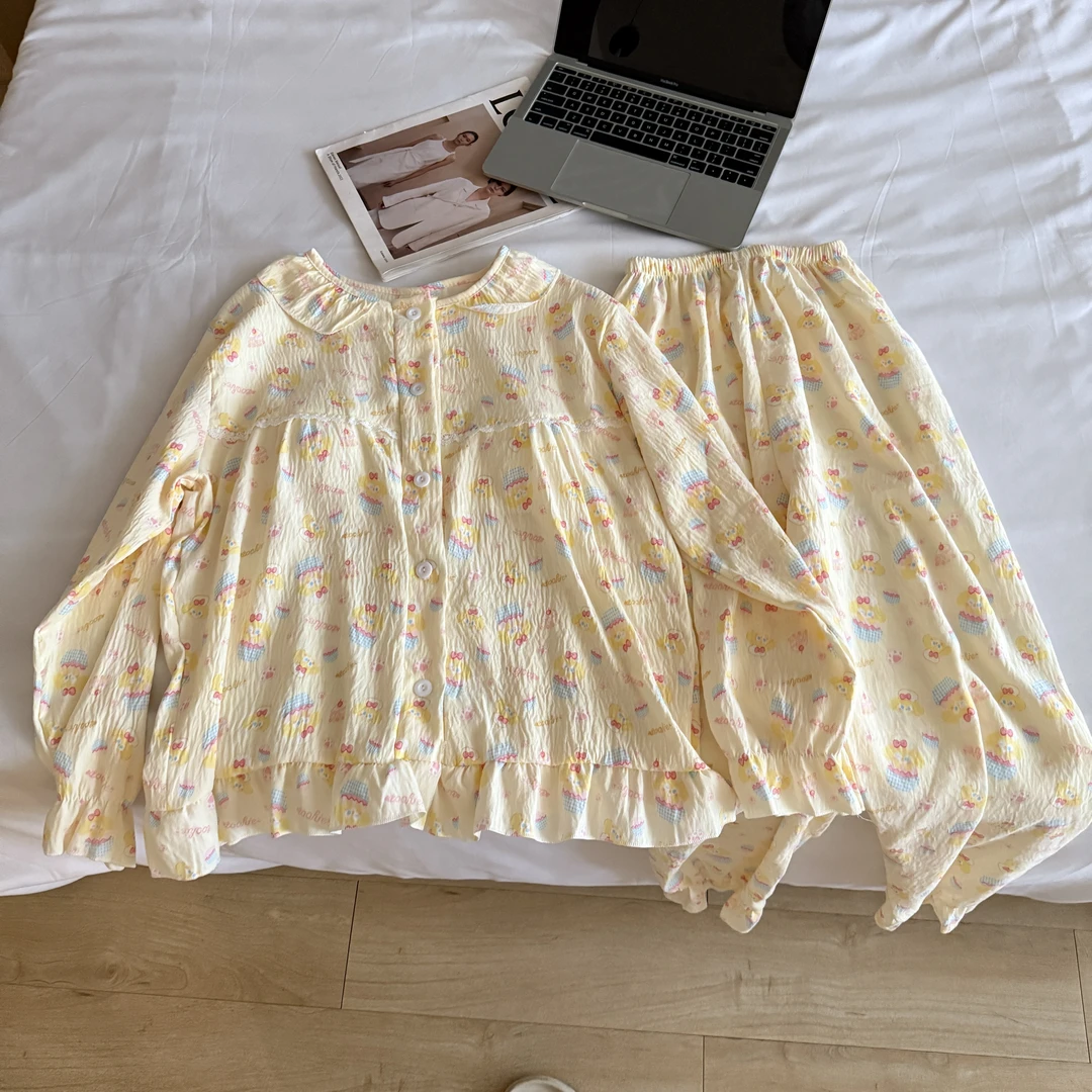 可爱饼饼睡衣女春秋季云朵棉带胸垫长袖长裤甜美可爱家居服套装