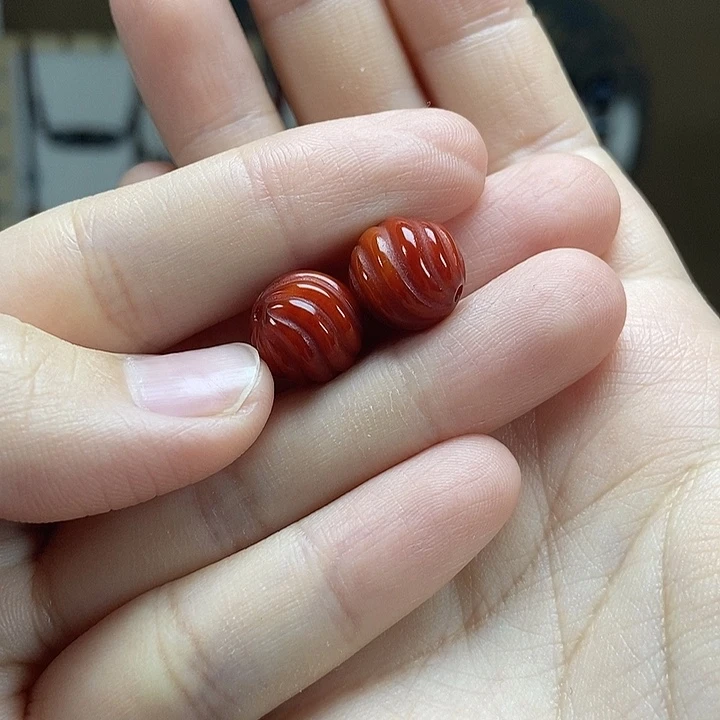 移***通散珠玛瑙/玉髓玛瑙