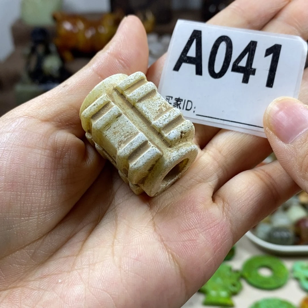 岫岩河磨玉（透闪石质玉）未镶嵌挂件