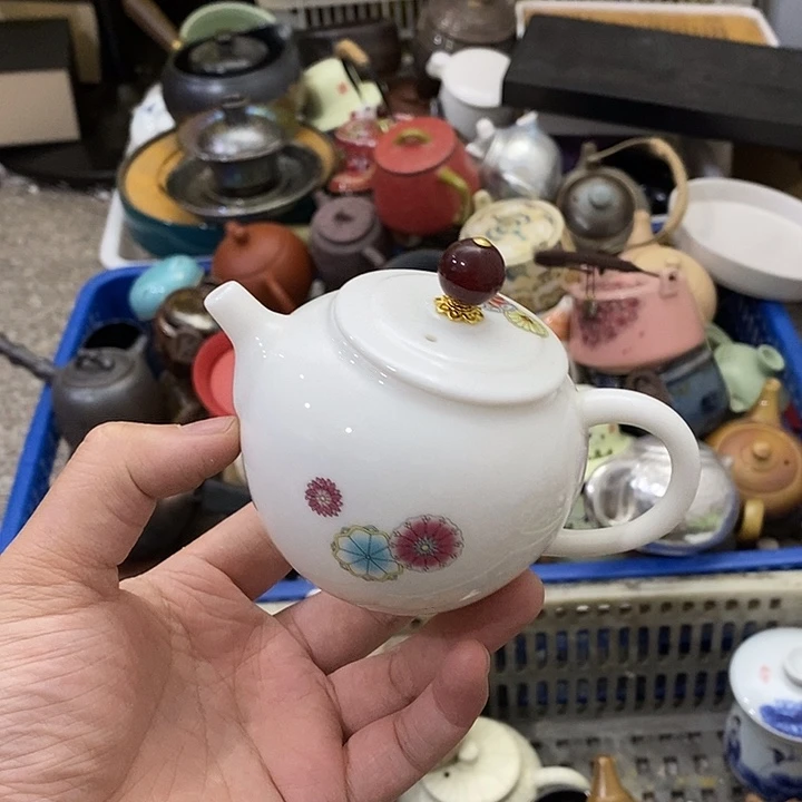 陶瓷艺术品及陶瓷制品