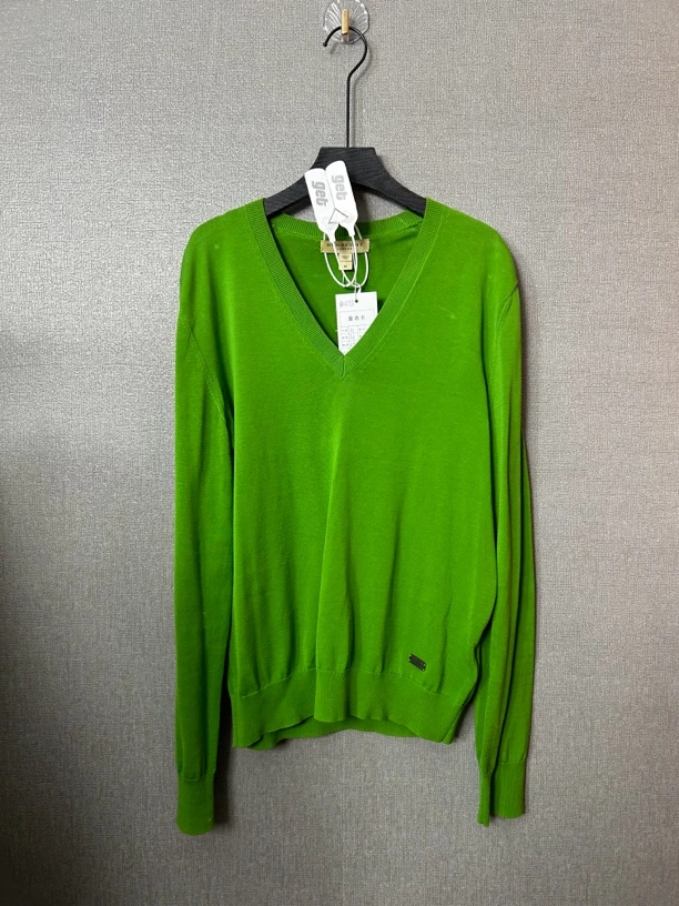 95新 BURBERRY/博柏利 Burberry绿色V领毛衣95新
