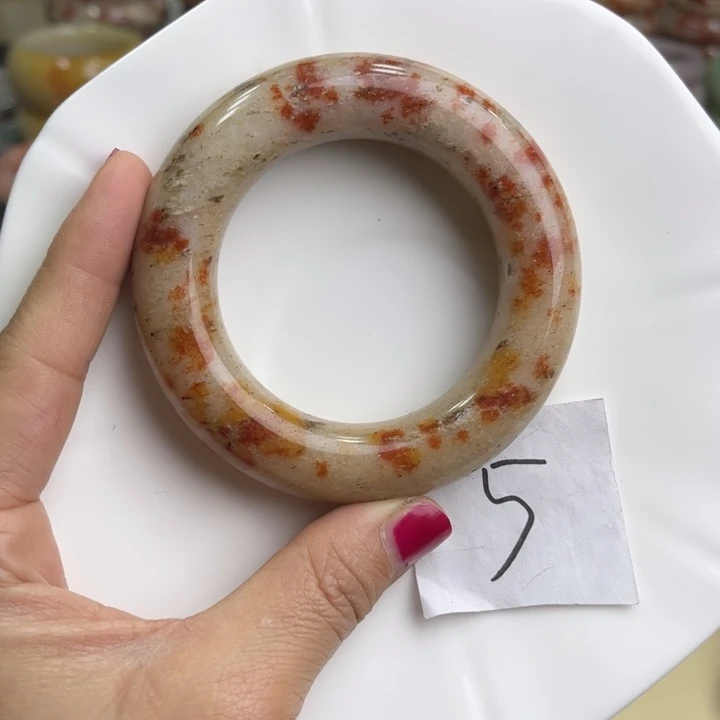 石英质玉微瑕52.7未镶嵌