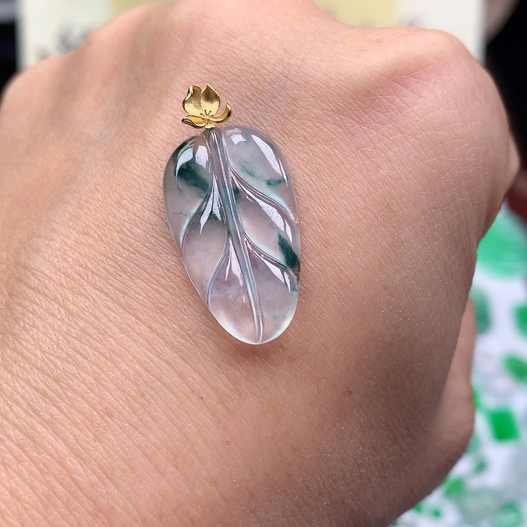 翡翠裸石18K金镶嵌缅甸天然A货翡翠冰种叶子