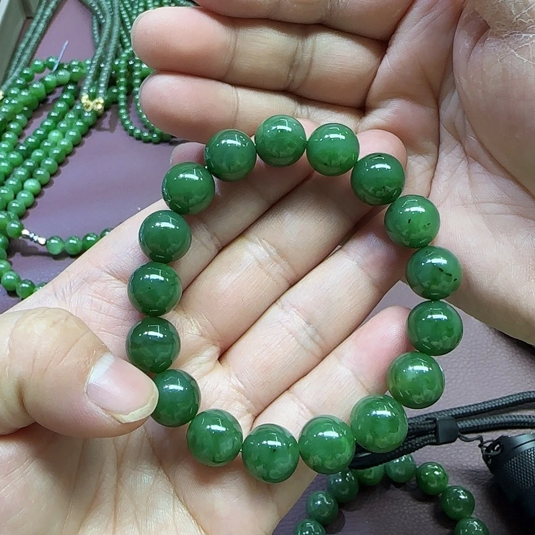 和田玉未镶嵌珠宝半成品