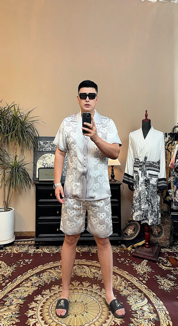 短袖短裤套装-玫瑰贡缎面料轻奢时尚情侣款家居服饰可外穿！