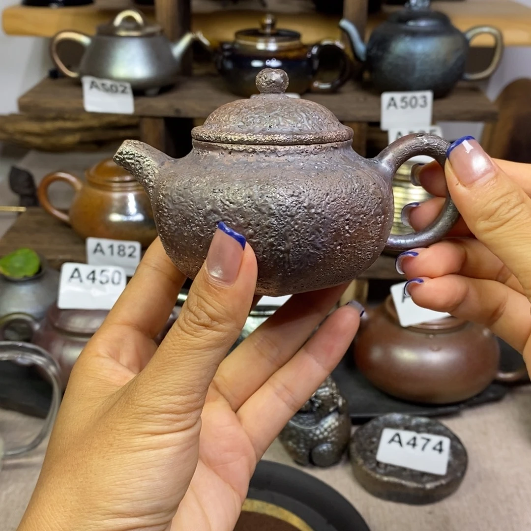 伴***”建水紫陶柴烧茶壶