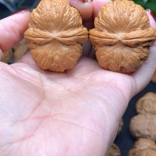 桃核吊坠`***’平谷元宝