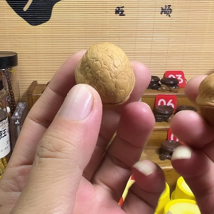 吊坠文玩核桃蛇皮球