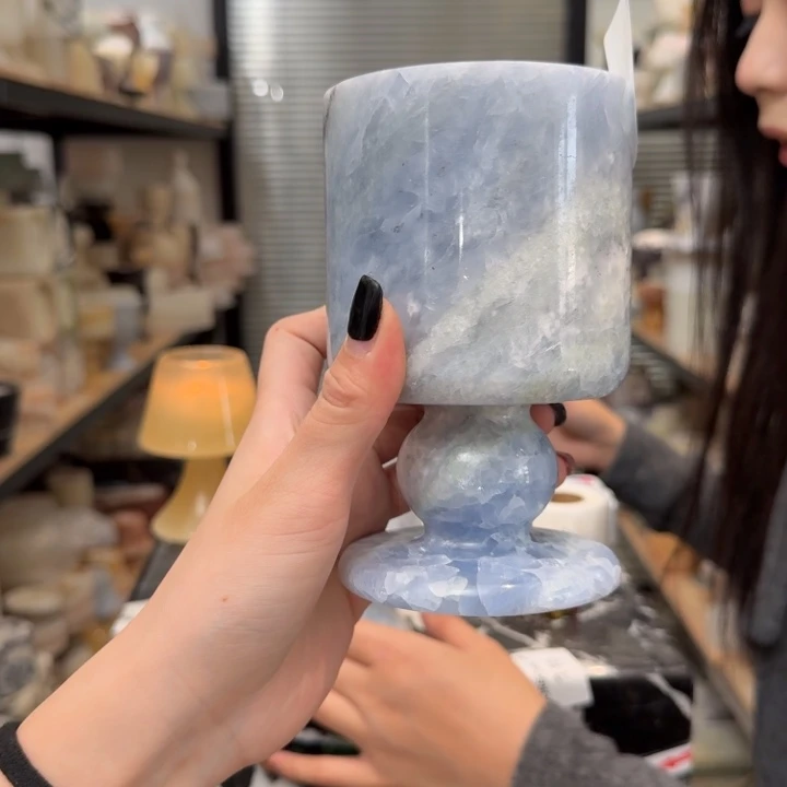 大理石t203。  关机。