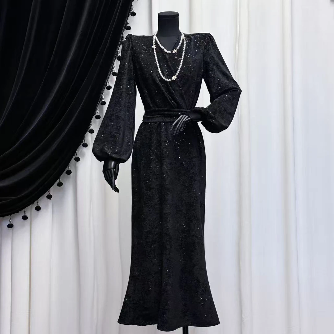 2025秋冬新款黑色雪尼尔丝绒重工亮片鱼尾长款连衣裙