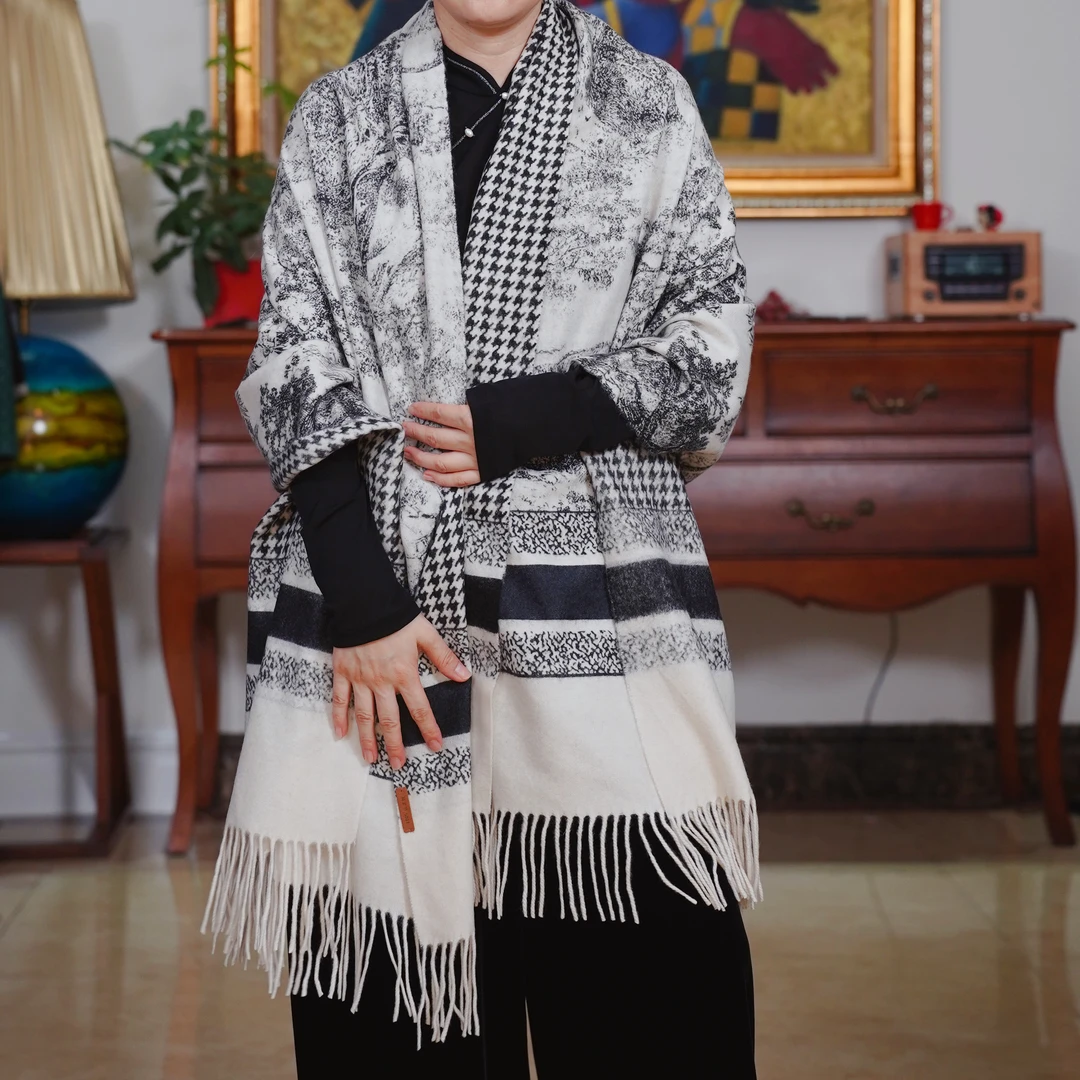复古中国风羊绒双面用千鸟格百搭气质披肩围巾-B5E1159