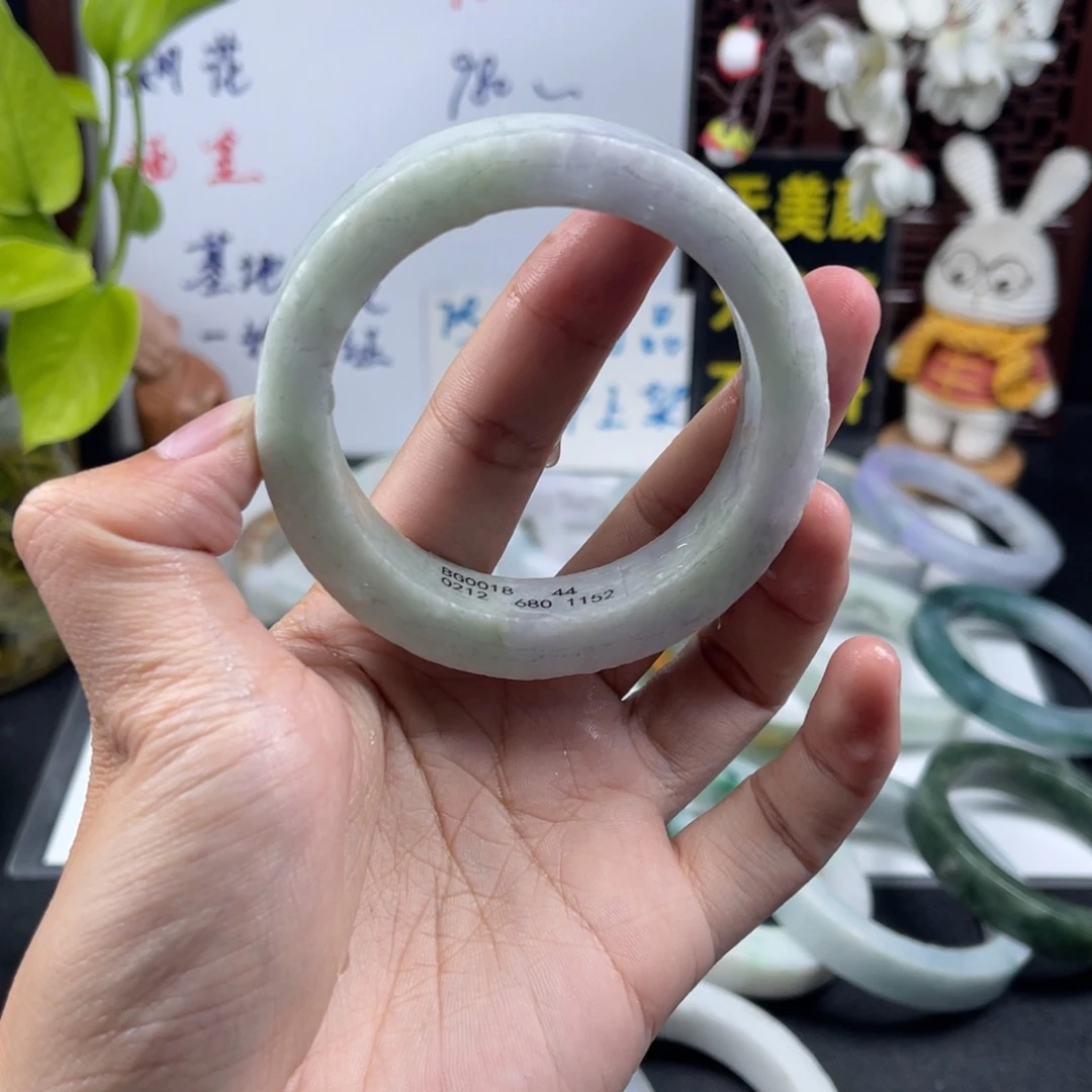 定制翡翠未镶嵌正圈