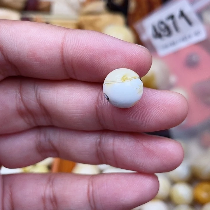 蜜蜡未镶嵌珠宝奇石皮色11.7