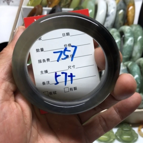 琳***达蛇纹石玉未镶嵌手镯
