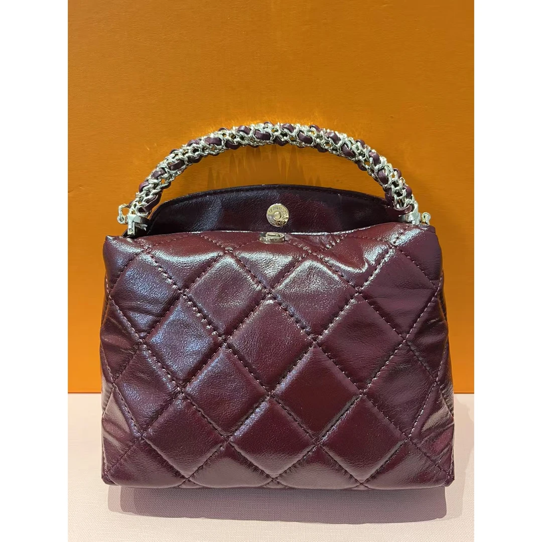 2025 时尚百搭女包轻奢休闲便携缠绕医生