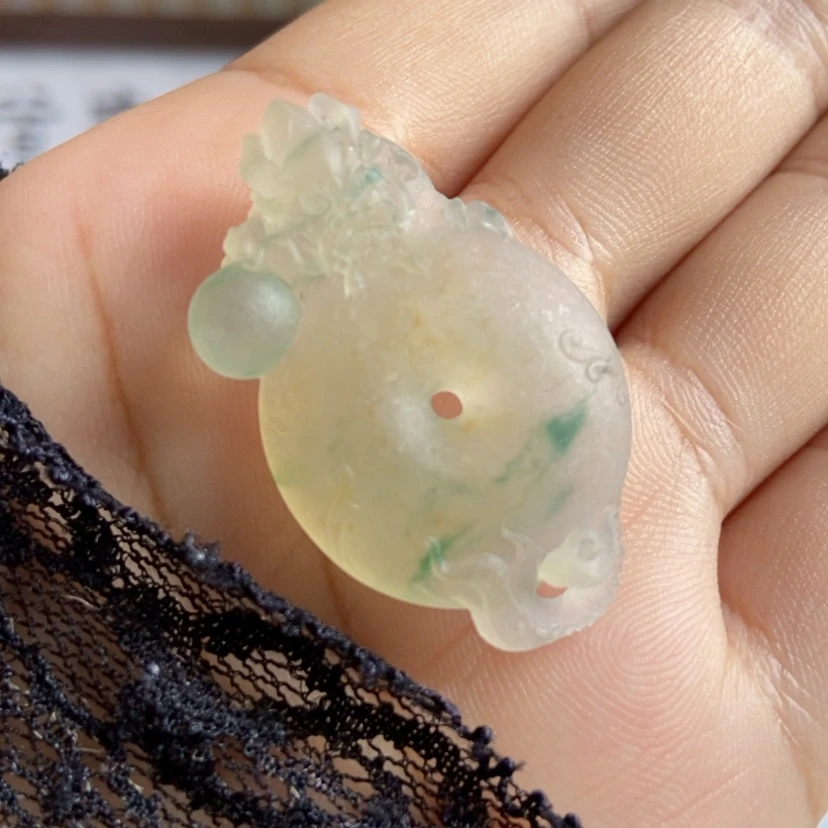 【闪购商品】未镶嵌定制翡翠龙扣
