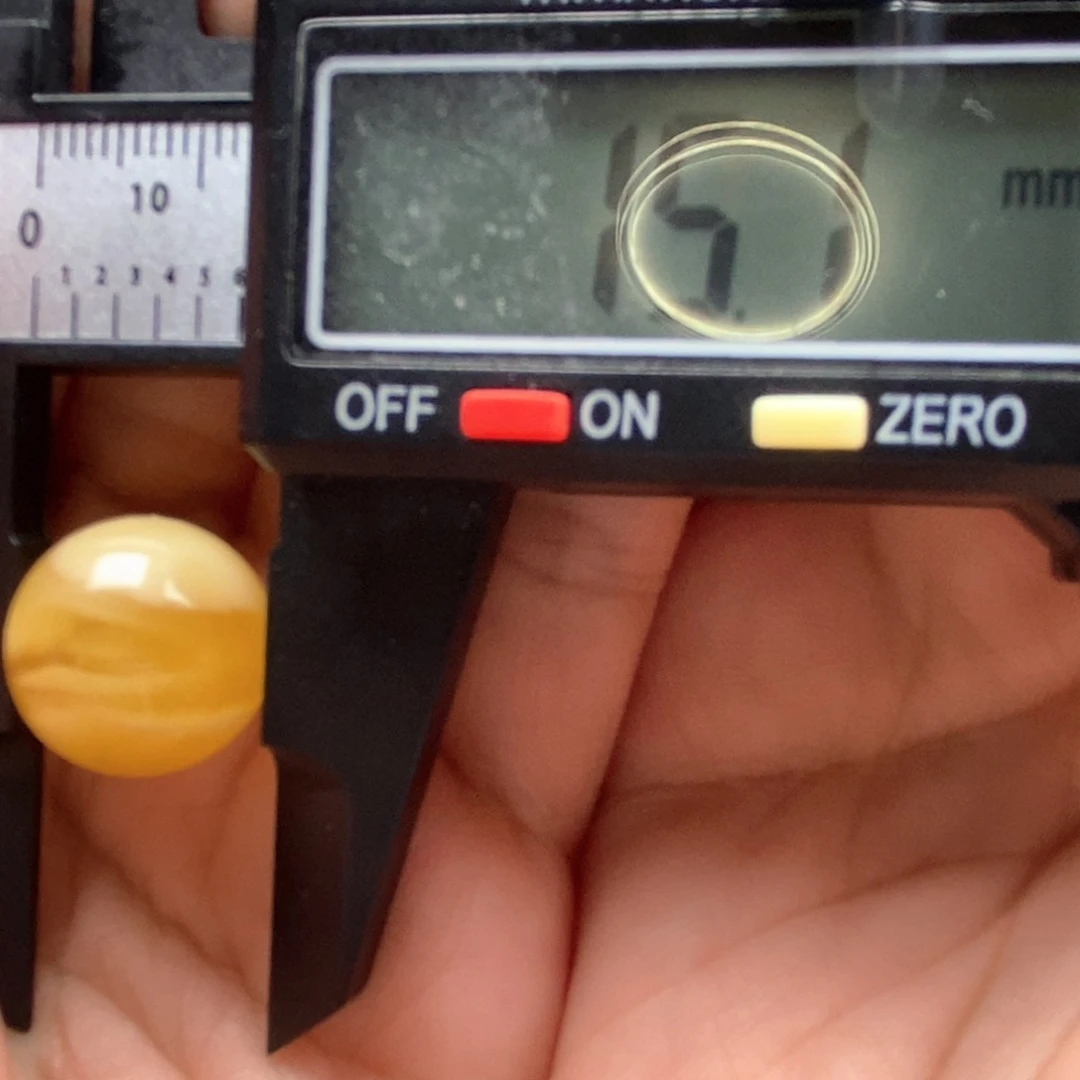 琥珀未镶嵌珠宝奇石蜜蜡圆珠