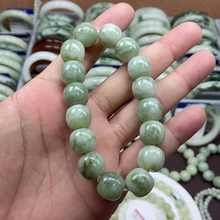 蛇纹石玉未镶嵌手链
