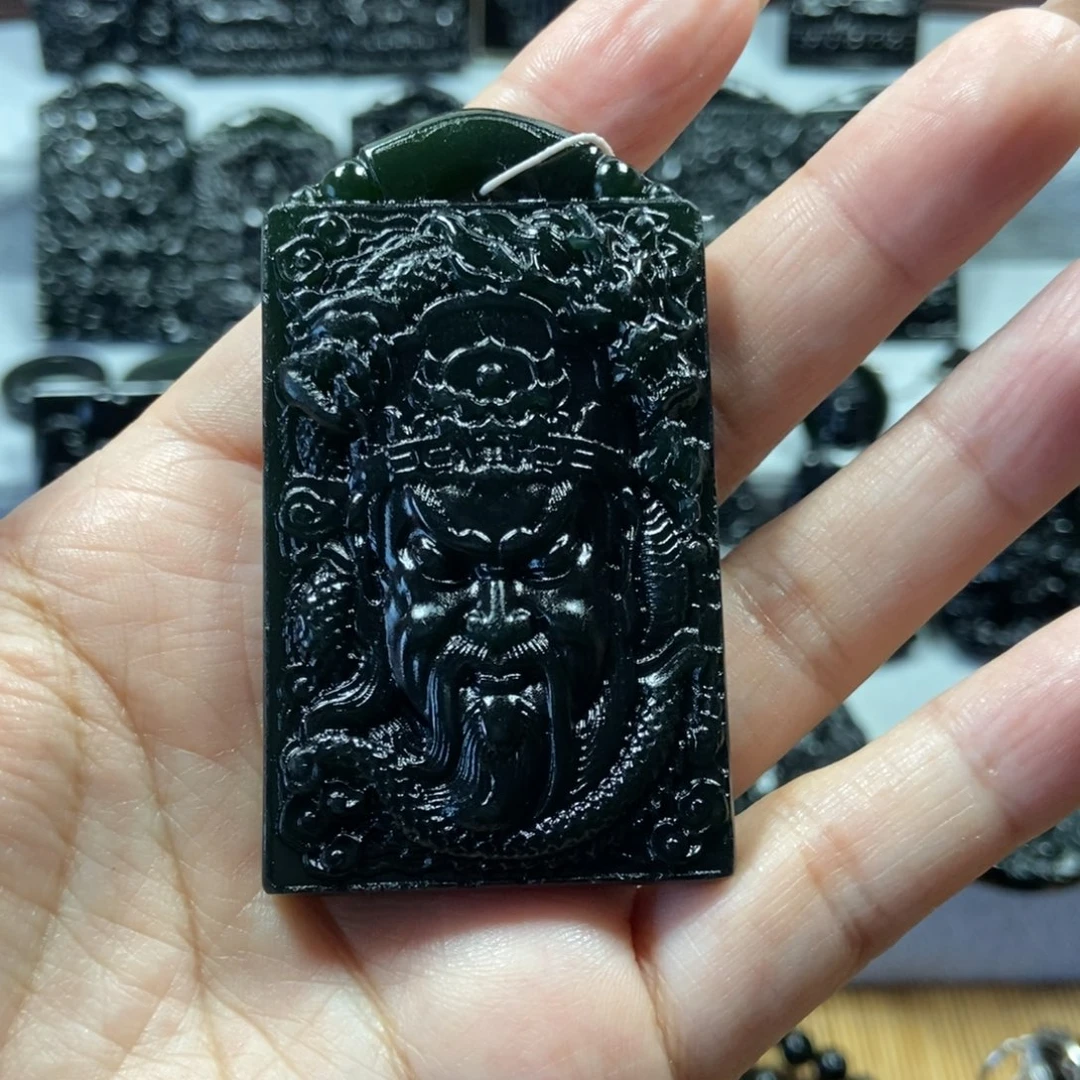 蛇纹石玉未镶嵌颈饰浩*✔