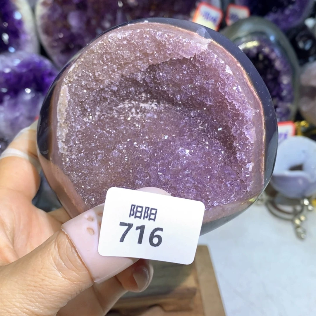 未镶嵌水晶大型摆件（非配饰）